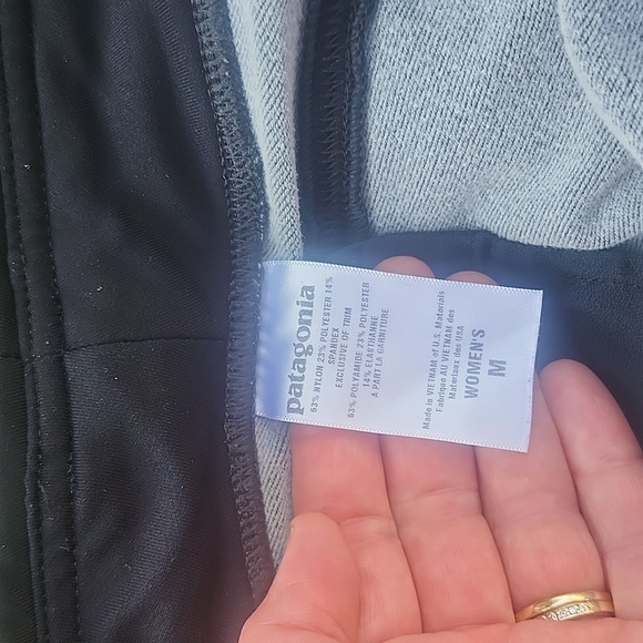 Patagonia Women's Tights- Size Medium - Picture 3 of 7